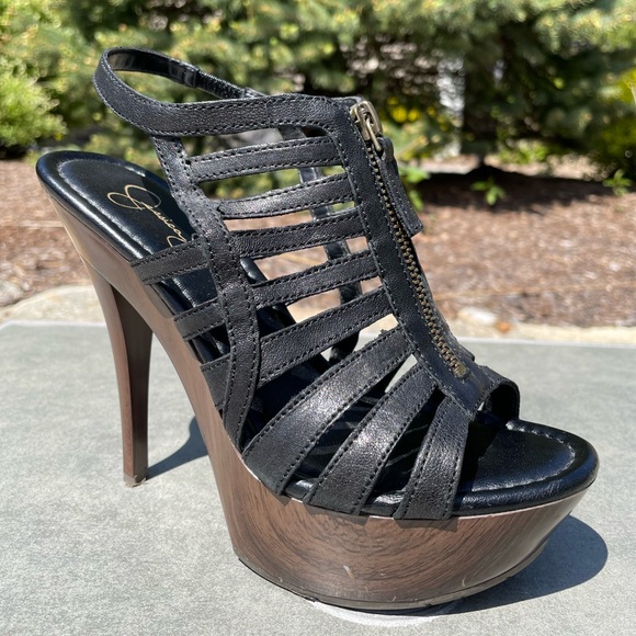 Jessica Simpson Shoes - Black zip up heals